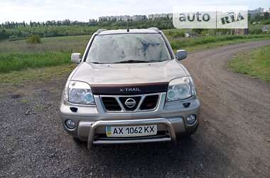 Внедорожник / Кроссовер Nissan X-Trail 2003 в Харькове