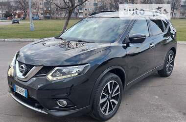 Внедорожник / Кроссовер Nissan X-Trail 2017 в Ровно