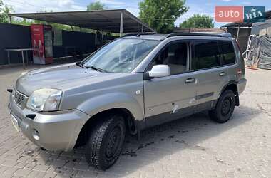 Внедорожник / Кроссовер Nissan X-Trail 2004 в 