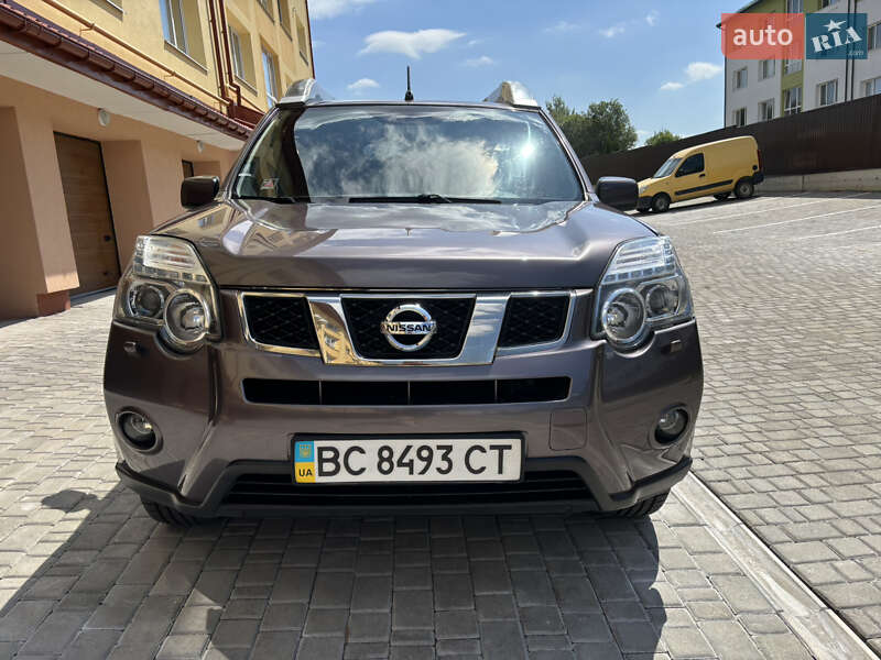 Позашляховик / Кросовер Nissan X-Trail 2012 в Львові