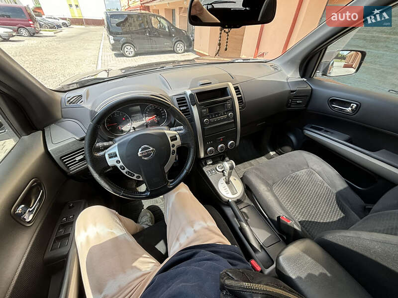 Позашляховик / Кросовер Nissan X-Trail 2012 в Львові