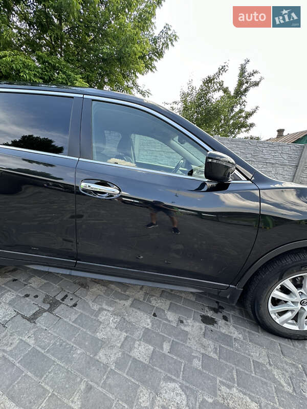 Позашляховик / Кросовер Nissan X-Trail 2019 в Дніпрі