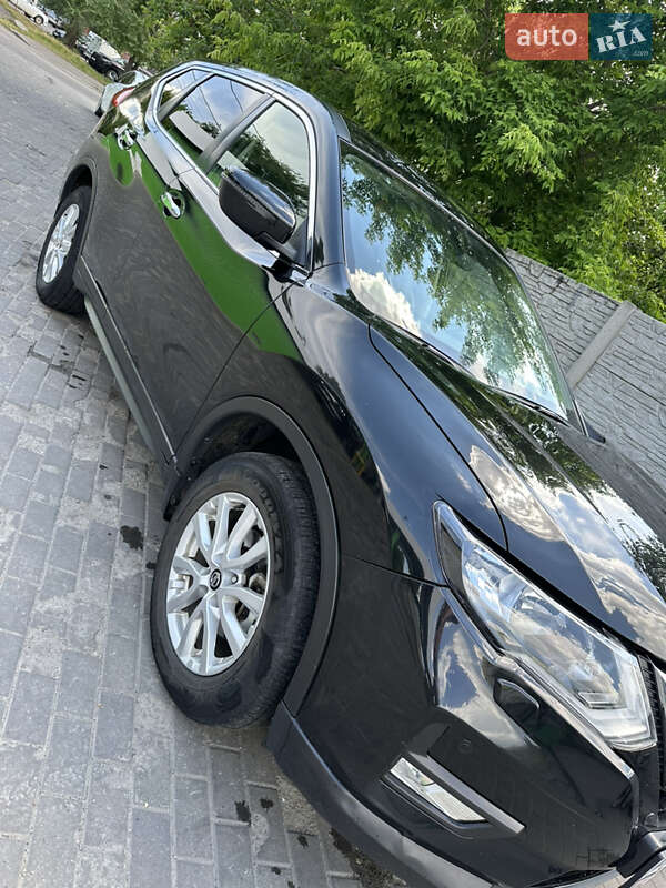 Позашляховик / Кросовер Nissan X-Trail 2019 в Дніпрі