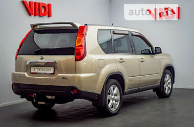 Внедорожник / Кроссовер Nissan X-Trail 2010 в Киеве