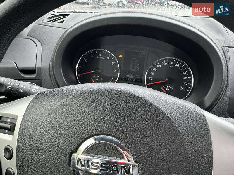 Внедорожник / Кроссовер Nissan X-Trail 2013 в Киеве