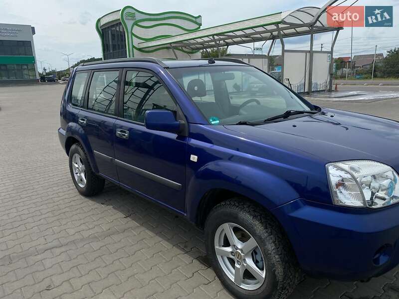 Позашляховик / Кросовер Nissan X-Trail 2005 в Луцьку