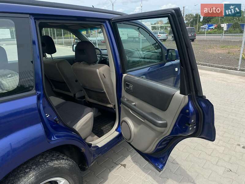 Позашляховик / Кросовер Nissan X-Trail 2005 в Луцьку