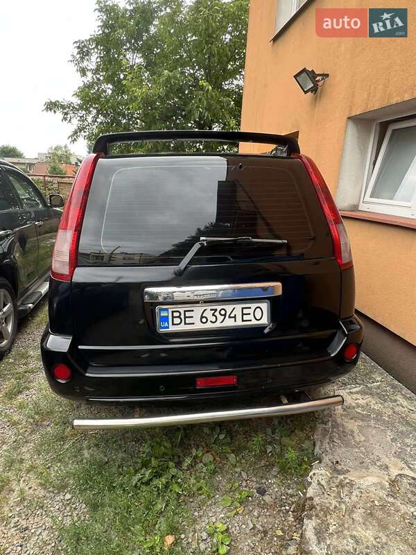 Внедорожник / Кроссовер Nissan X-Trail 2004 в Николаеве