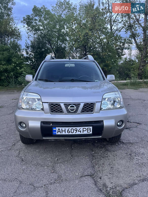 Внедорожник / Кроссовер Nissan X-Trail 2004 в Кодыме