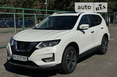 Позашляховик / Кросовер Nissan X-Trail 2018 в Києві