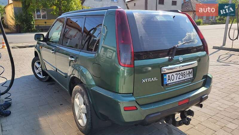 Внедорожник / Кроссовер Nissan X-Trail 2001 в Ужгороде