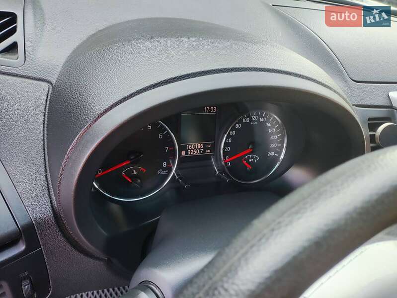 Позашляховик / Кросовер Nissan X-Trail 2011 в Рокитному