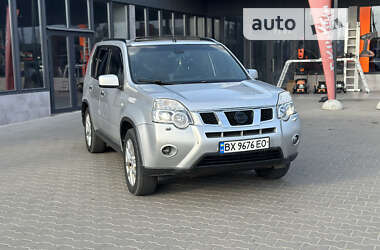 Позашляховик / Кросовер Nissan X-Trail 2012 в Близнюках