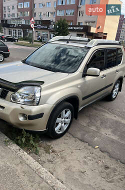 Внедорожник / Кроссовер Nissan X-Trail 2008 в 