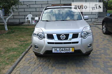 Внедорожник / Кроссовер Nissan X-Trail 2012 в Черновцах