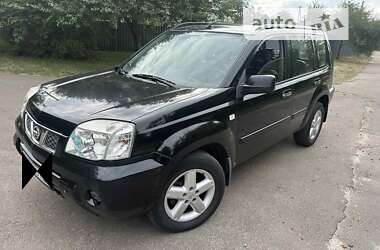 Позашляховик / Кросовер Nissan X-Trail 2005 в Києві