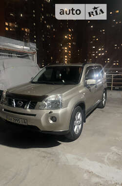 Позашляховик / Кросовер Nissan X-Trail 2008 в Києві