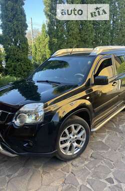 Внедорожник / Кроссовер Nissan X-Trail 2012 в Красилове