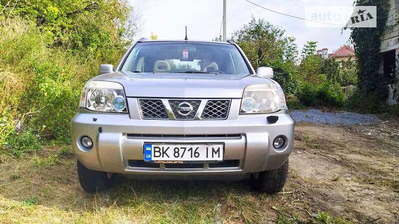 Внедорожник / Кроссовер Nissan X-Trail 2006 в Ровно