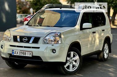 Позашляховик / Кросовер Nissan X-Trail 2010 в Харкові