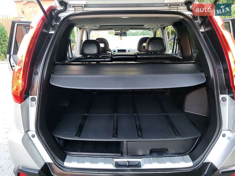 Позашляховик / Кросовер Nissan X-Trail 2007 в Хмельницькому