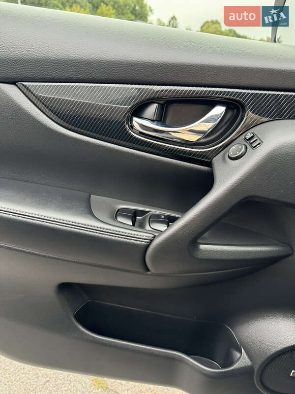 Позашляховик / Кросовер Nissan X-Trail 2018 в Солонці