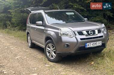 Позашляховик / Кросовер Nissan X-Trail 2011 в Калуші