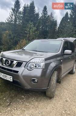 Позашляховик / Кросовер Nissan X-Trail 2011 в Калуші