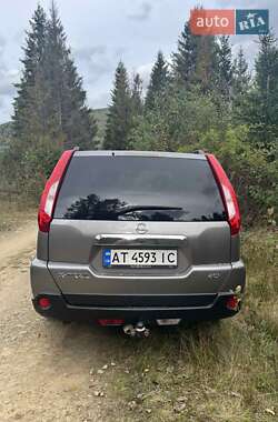 Позашляховик / Кросовер Nissan X-Trail 2011 в Калуші