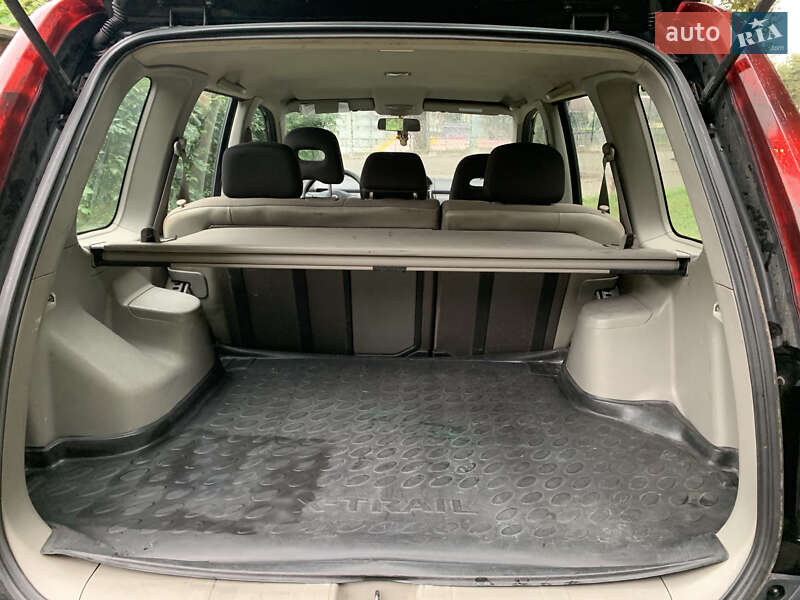 Внедорожник / Кроссовер Nissan X-Trail 2005 в Львове