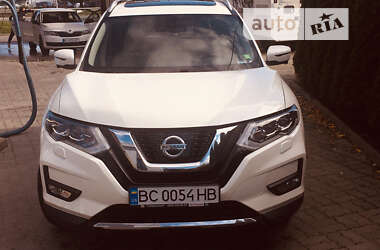 Позашляховик / Кросовер Nissan X-Trail 2017 в Львові