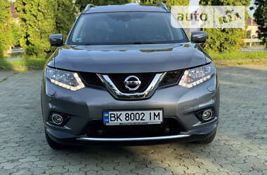 Внедорожник / Кроссовер Nissan X-Trail 2014 в Днепре