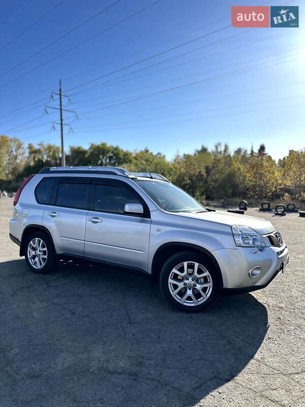 Nissan X-Trail 2012