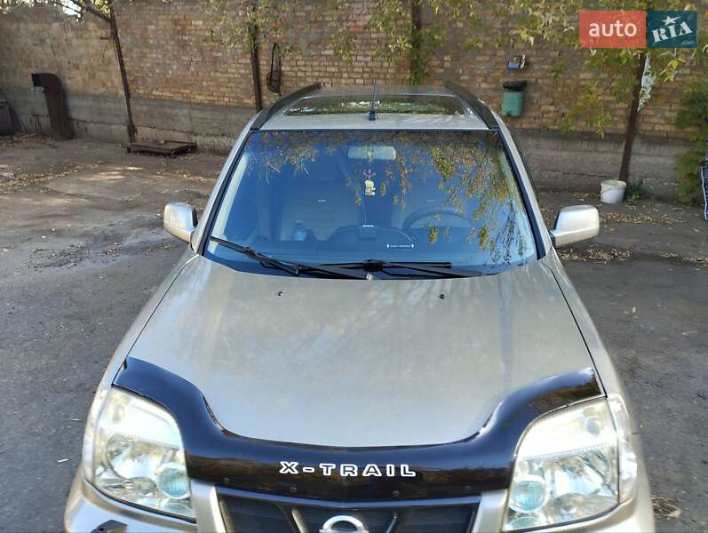 Внедорожник / Кроссовер Nissan X-Trail 2003 в Киеве фото 4 Внедорожник / Кроссовер Nissan X-Trail 2003 в Киеве