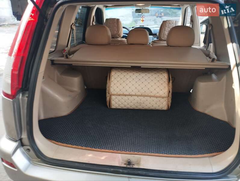 Внедорожник / Кроссовер Nissan X-Trail 2003 в Киеве фото 23 Внедорожник / Кроссовер Nissan X-Trail 2003 в Киеве