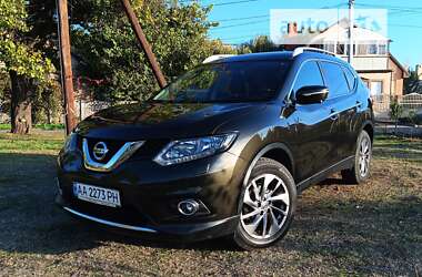 Внедорожник / Кроссовер Nissan X-Trail 2016 в Киеве