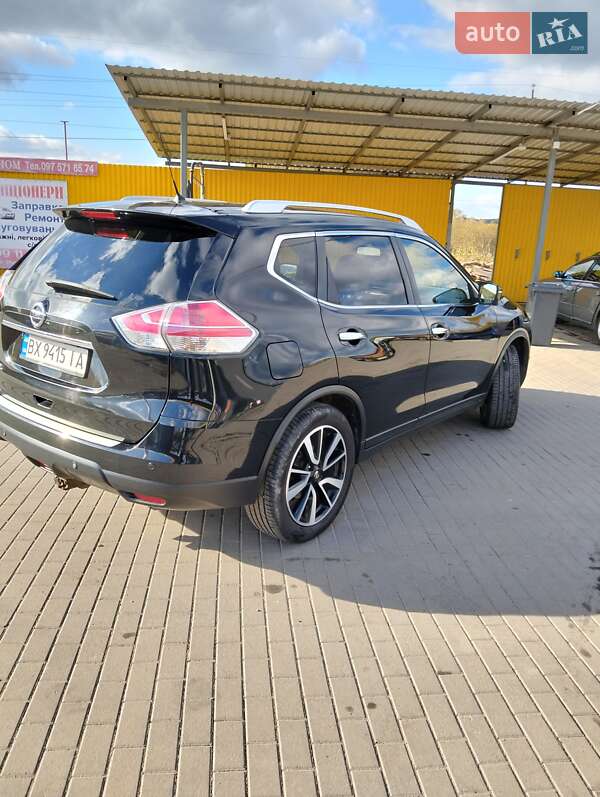 Внедорожник / Кроссовер Nissan X-Trail 2017 в Шепетовке