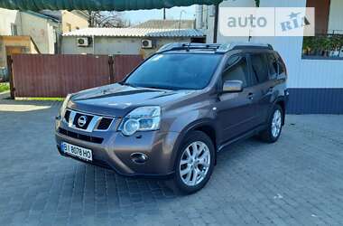 Позашляховик / Кросовер Nissan X-Trail 2010 в Козельщині