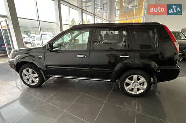 Внедорожник / Кроссовер Nissan X-Trail 2005 в Червонограде