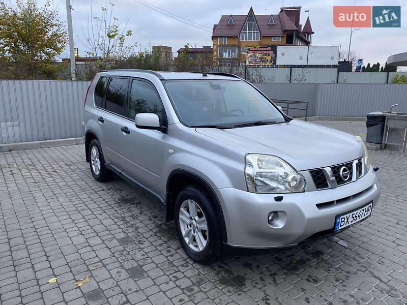 Внедорожник / Кроссовер Nissan X-Trail 2007 в Староконстантинове