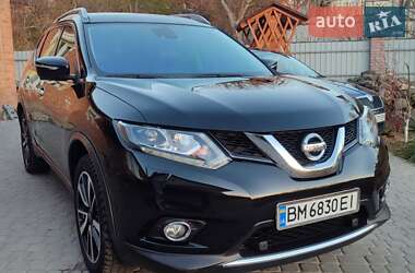 Внедорожник / Кроссовер Nissan X-Trail 2017 в Немирове