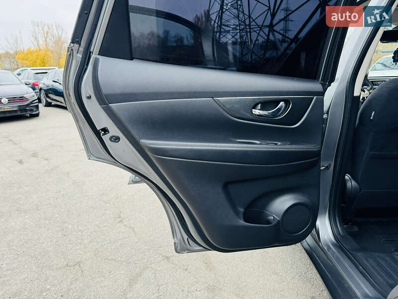 Позашляховик / Кросовер Nissan X-Trail 2014 в Харкові