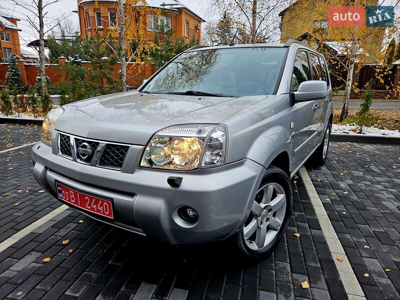 Внедорожник / Кроссовер Nissan X-Trail 2006 в Полтаве