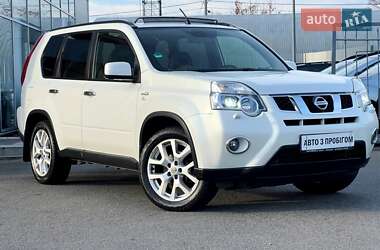 Позашляховик / Кросовер Nissan X-Trail 2013 в Києві