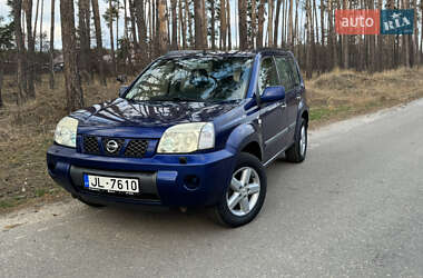 Позашляховик / Кросовер Nissan X-Trail 2004 в Харкові