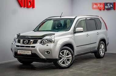 Позашляховик / Кросовер Nissan X-Trail 2013 в Києві