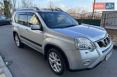 Позашляховик / Кросовер Nissan X-Trail 2011 в Києві