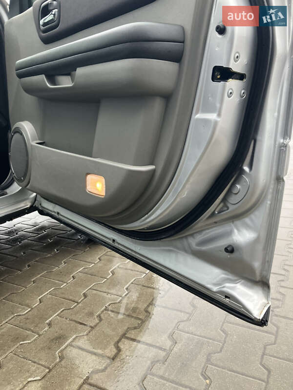 Внедорожник / Кроссовер Nissan X-Trail 2007 в Киеве