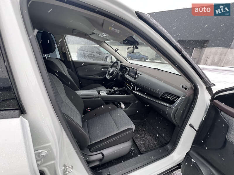Внедорожник / Кроссовер Nissan X-Trail 2023 в Киеве