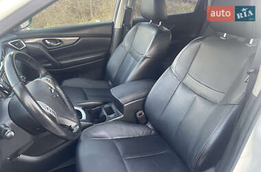 Внедорожник / Кроссовер Nissan X-Trail 2017 в 